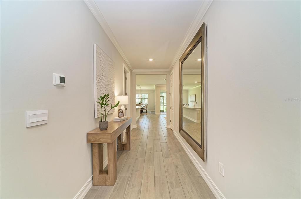 For Sale: $499,900 (3 beds, 2 baths, 1988 Square Feet)