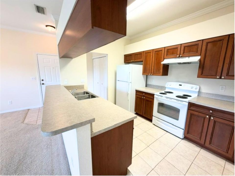 For Rent: $1,500 (2 beds, 2 baths, 1017 Square Feet)