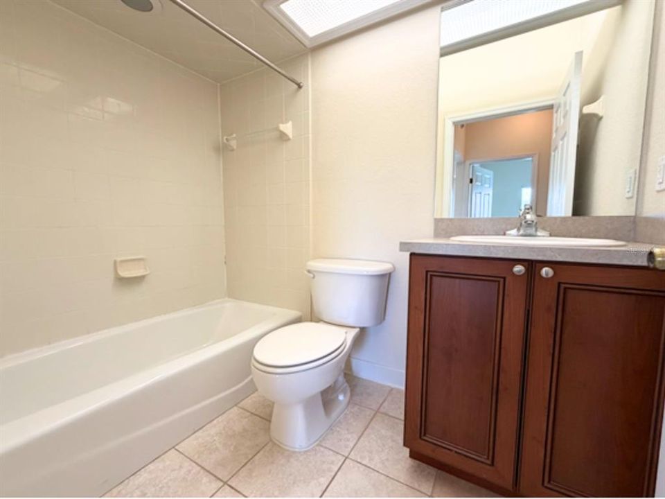 For Rent: $1,500 (2 beds, 2 baths, 1017 Square Feet)