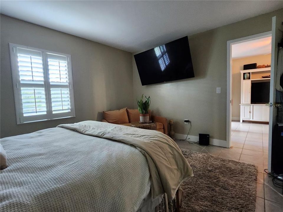 En Venta: $115,000 (2 camas, 2 baños, 899 Pies cuadrados)