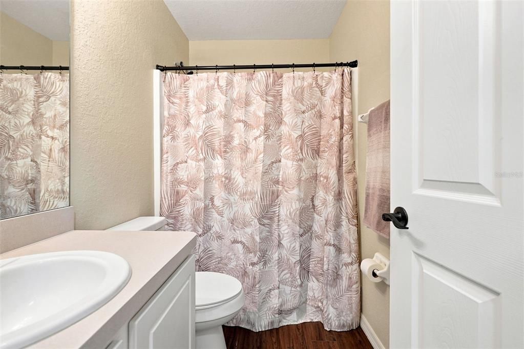 For Sale: $319,900 (3 beds, 2 baths, 1858 Square Feet)