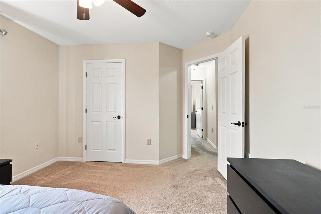 For Sale: $319,900 (3 beds, 2 baths, 1858 Square Feet)