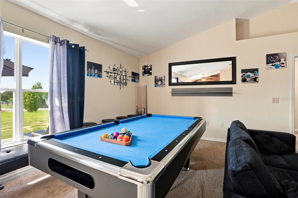For Sale: $319,900 (3 beds, 2 baths, 1858 Square Feet)