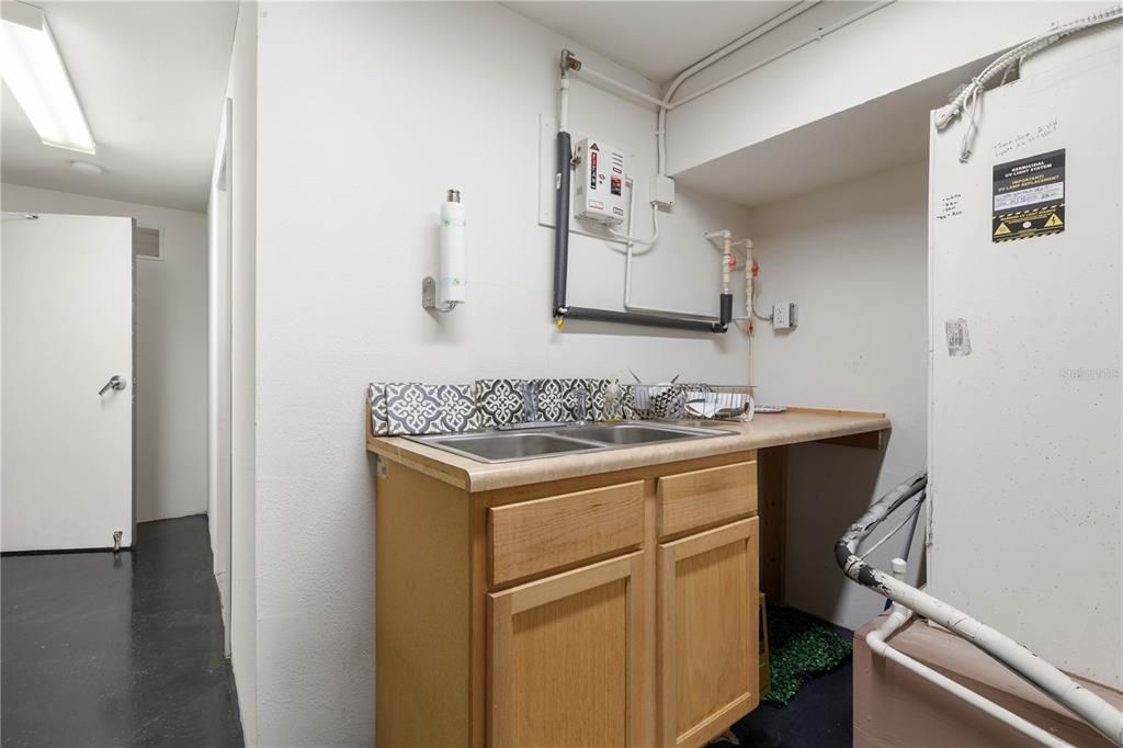 For Sale: $299,000 (0 beds, 0 baths, 2016 Square Feet)