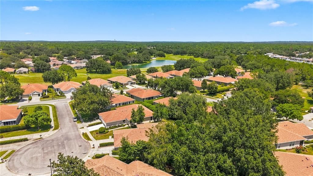 For Sale: $285,900 (2 beds, 2 baths, 1410 Square Feet)