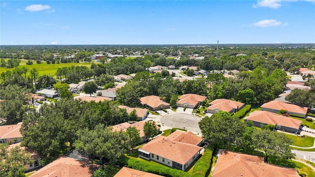 For Sale: $285,900 (2 beds, 2 baths, 1410 Square Feet)