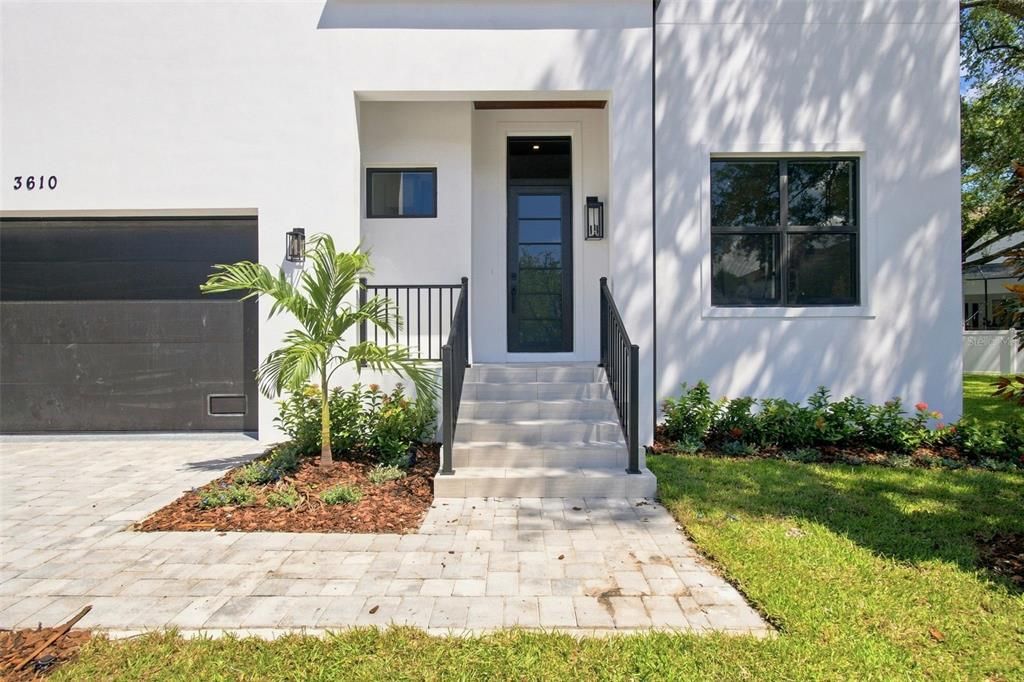 For Sale: $1,775,000 (5 beds, 4 baths, 3735 Square Feet)