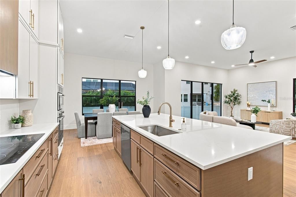 For Sale: $1,775,000 (5 beds, 4 baths, 3735 Square Feet)