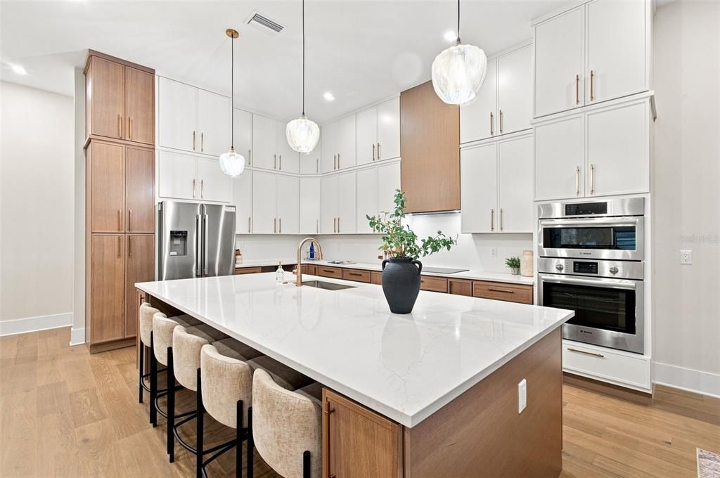 For Sale: $1,775,000 (5 beds, 4 baths, 3735 Square Feet)