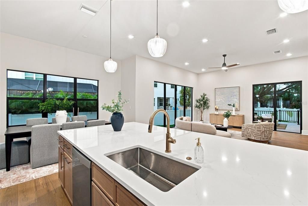 For Sale: $1,775,000 (5 beds, 4 baths, 3735 Square Feet)