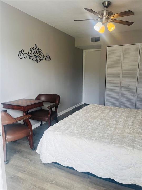 For Sale: $210,000 (2 beds, 2 baths, 1115 Square Feet)