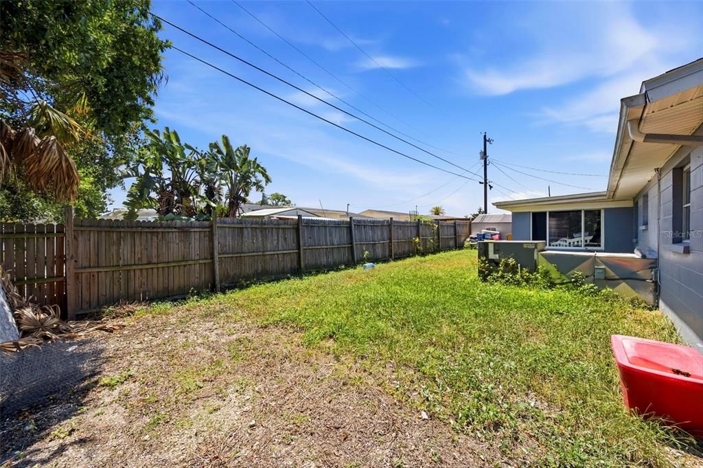 En Venta: $250,000 (3 camas, 2 baños, 1440 Pies cuadrados)