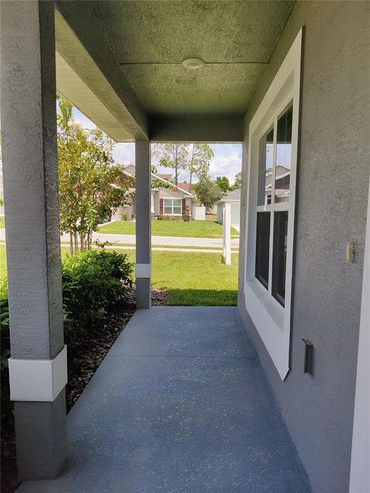 For Sale: $372,250 (4 beds, 3 baths, 2200 Square Feet)