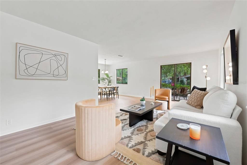 For Sale: $217,900 (2 beds, 2 baths, 1248 Square Feet)