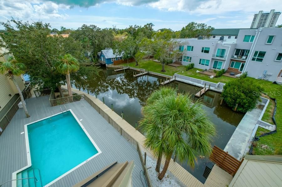 For Rent: $3,250 (2 beds, 2 baths, 1264 Square Feet)