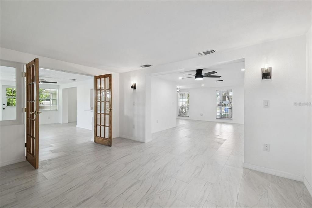 For Rent: $2,100 (2 beds, 2 baths, 1518 Square Feet)