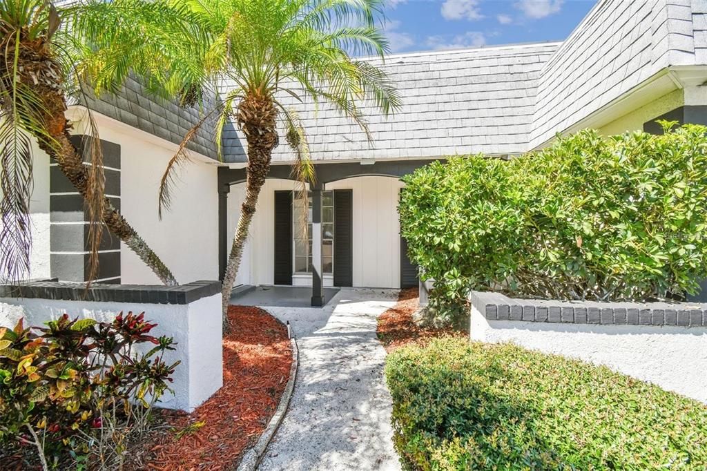 For Rent: $2,100 (2 beds, 2 baths, 1518 Square Feet)