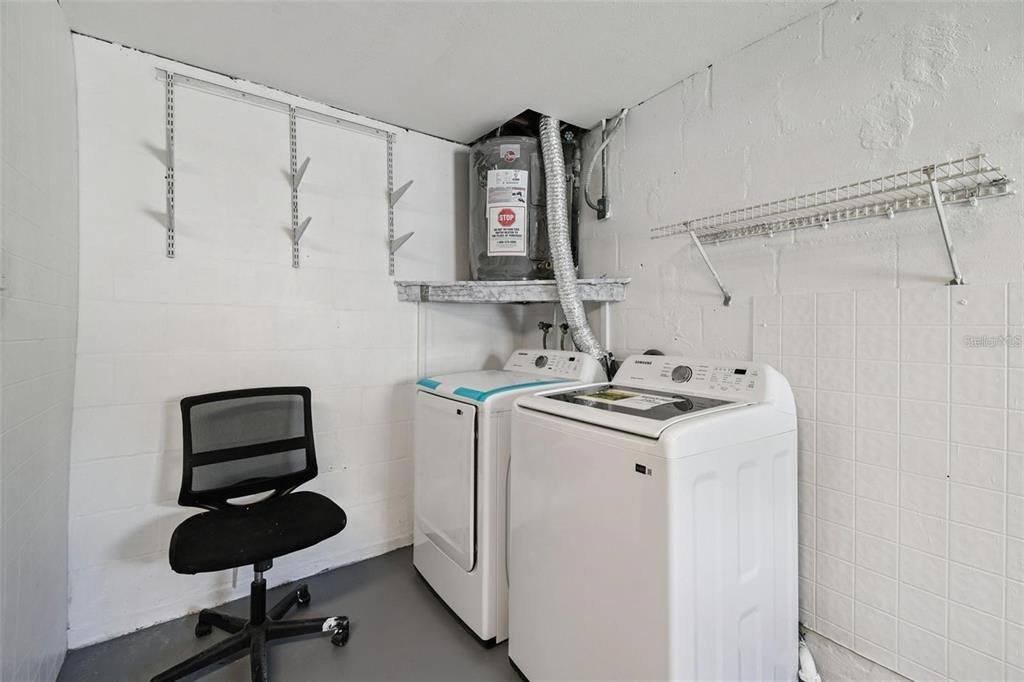 For Rent: $2,100 (2 beds, 2 baths, 1518 Square Feet)