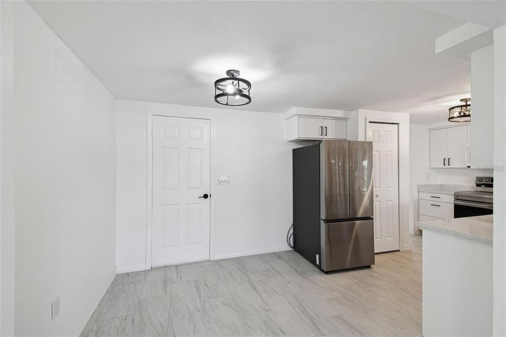 For Rent: $2,100 (2 beds, 2 baths, 1518 Square Feet)