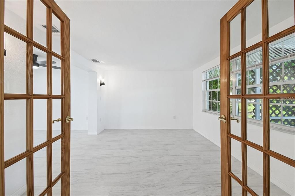 For Rent: $2,100 (2 beds, 2 baths, 1518 Square Feet)