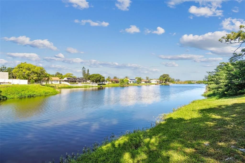 For Rent: $2,100 (2 beds, 2 baths, 1518 Square Feet)