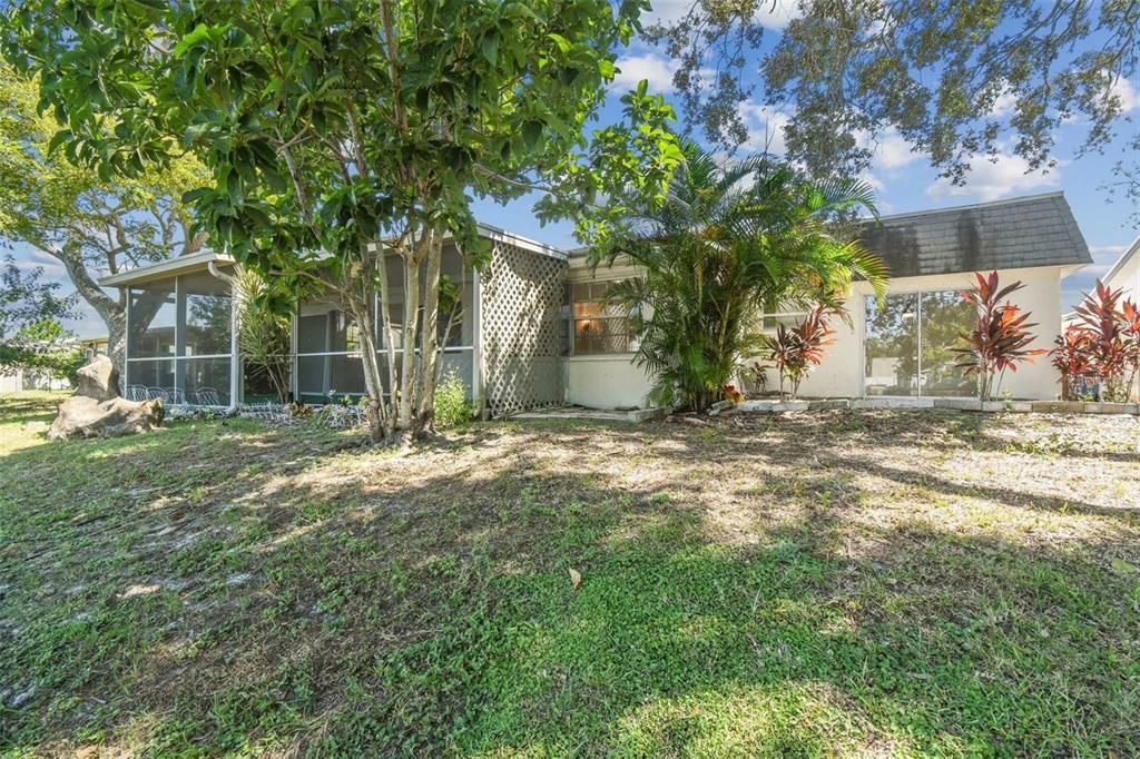 For Rent: $2,100 (2 beds, 2 baths, 1518 Square Feet)