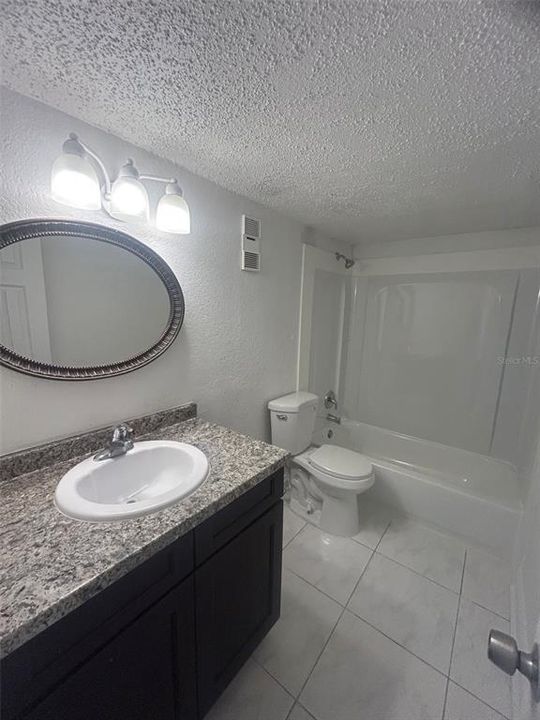 For Rent: $1,895 (3 beds, 2 baths, 1270 Square Feet)