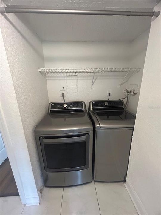 For Rent: $1,895 (3 beds, 2 baths, 1270 Square Feet)