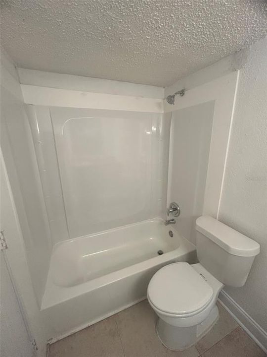 For Rent: $1,895 (3 beds, 2 baths, 1270 Square Feet)