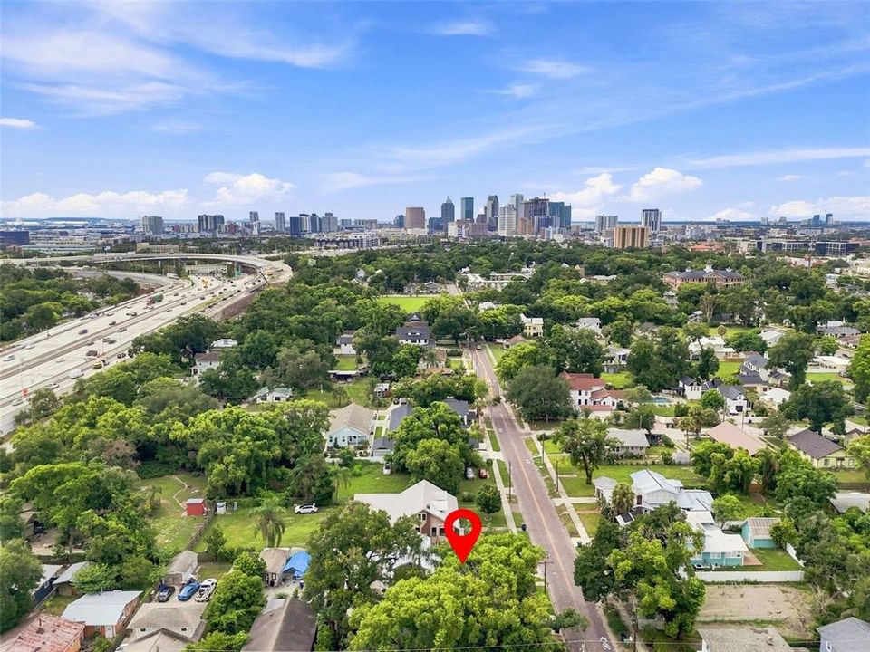 For Sale: $699,000 (3 beds, 2 baths, 1926 Square Feet)