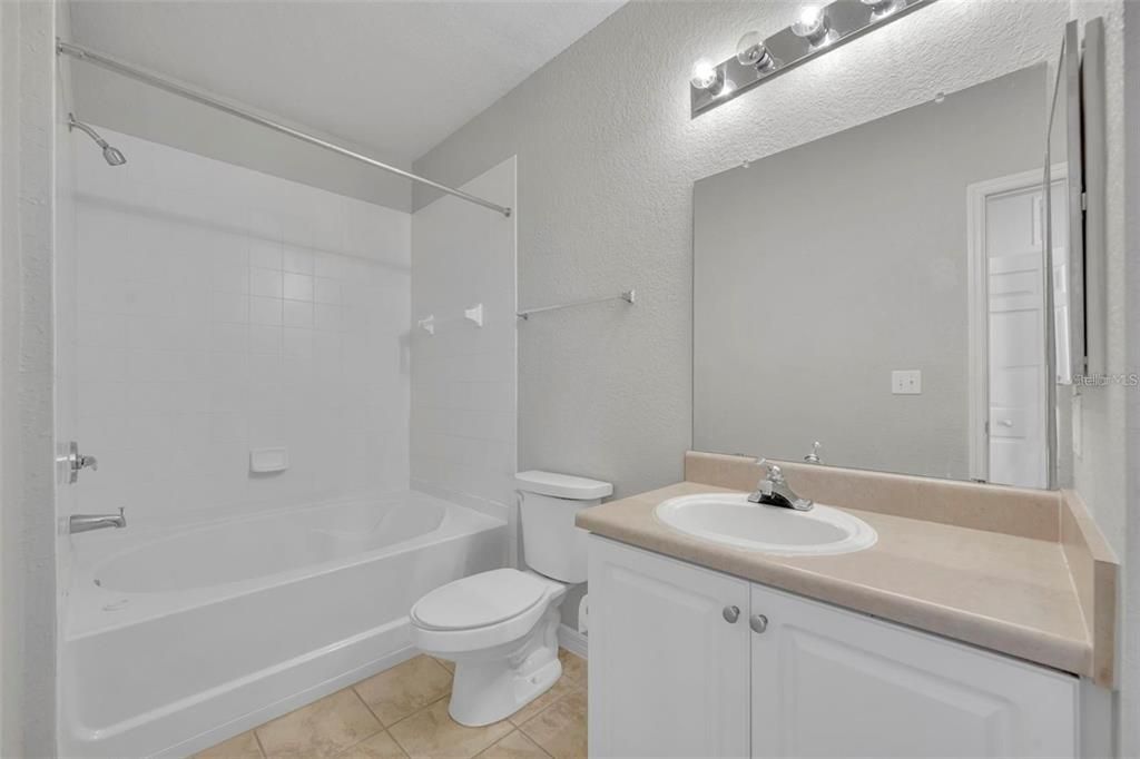 В аренду: $1,500 (2 спален, 2 ванн, 1107 Квадратных фут)