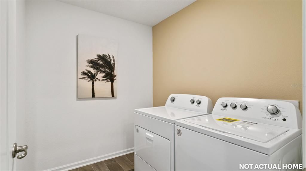 For Sale: $382,600 (2 beds, 2 baths, 1799 Square Feet)