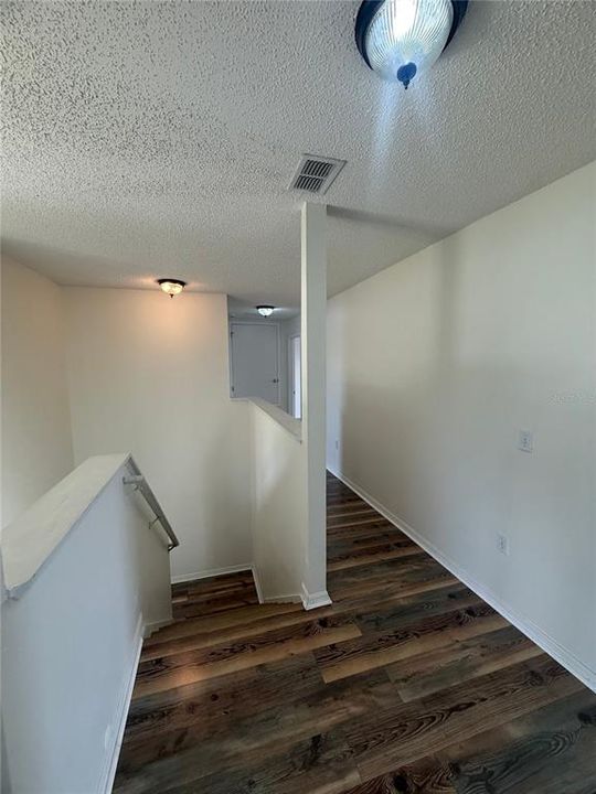 For Rent: $2,000 (4 beds, 2 baths, 2113 Square Feet)