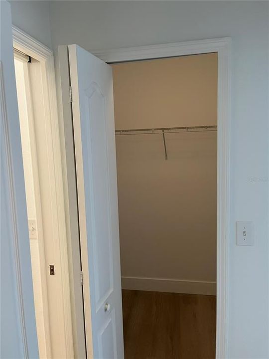 For Rent: $2,280 (3 beds, 2 baths, 1882 Square Feet)