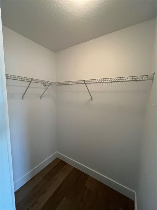 For Rent: $2,280 (3 beds, 2 baths, 1882 Square Feet)