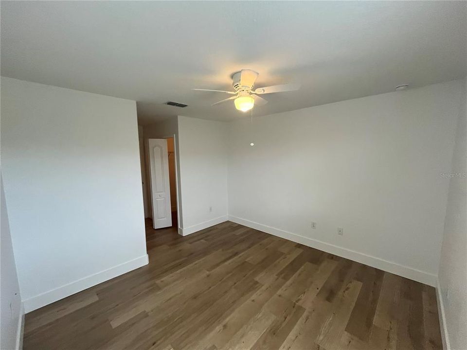 For Rent: $2,280 (3 beds, 2 baths, 1882 Square Feet)