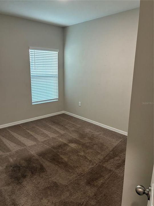 For Sale: $439,900 (5 beds, 3 baths, 2470 Square Feet)