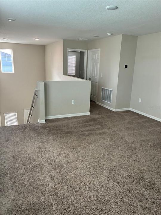 For Sale: $439,900 (5 beds, 3 baths, 2470 Square Feet)