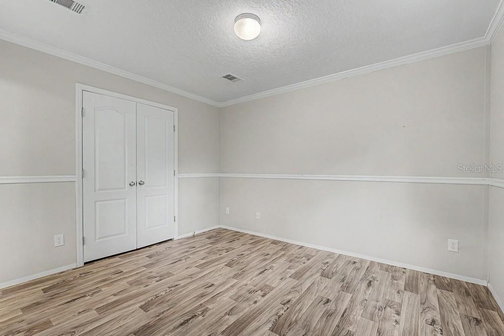 На продажу: $164,900 (2 спален, 2 ванн, 837 Квадратных фут)