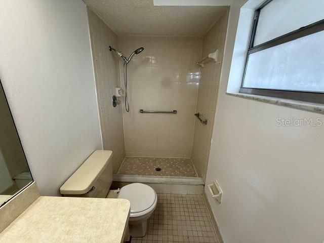 En Venta: $229,000 (2 camas, 2 baños, 1290 Pies cuadrados)