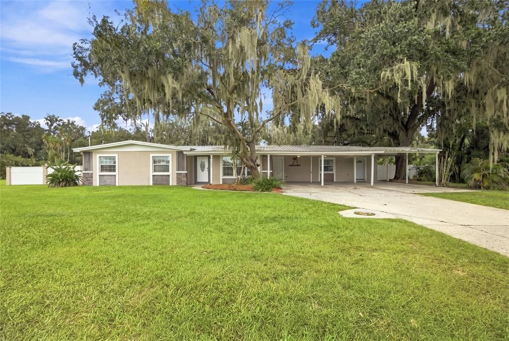 En Venta: $569,900 (5 camas, 3 baños, 2032 Pies cuadrados)