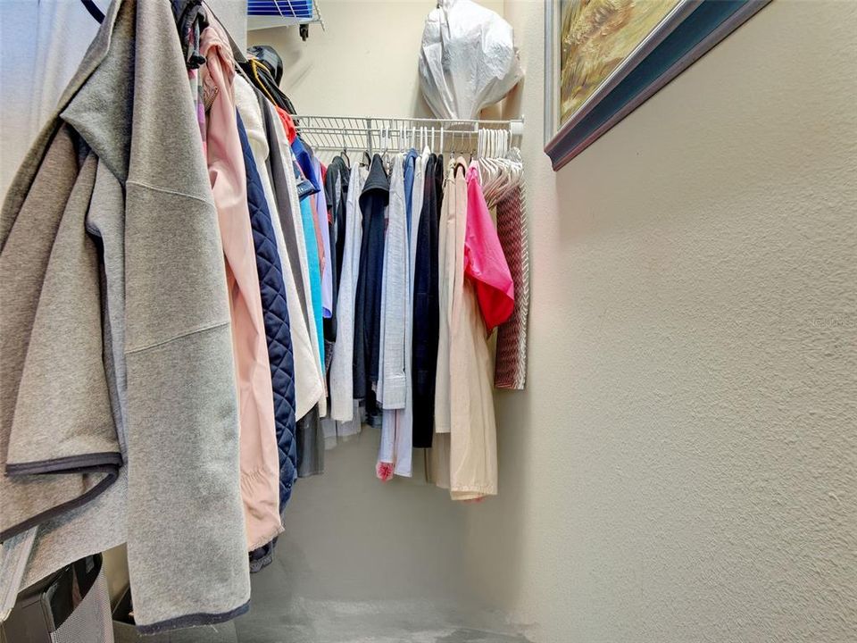 Activo con contrato: $325,000 (2 camas, 2 baños, 1558 Pies cuadrados)