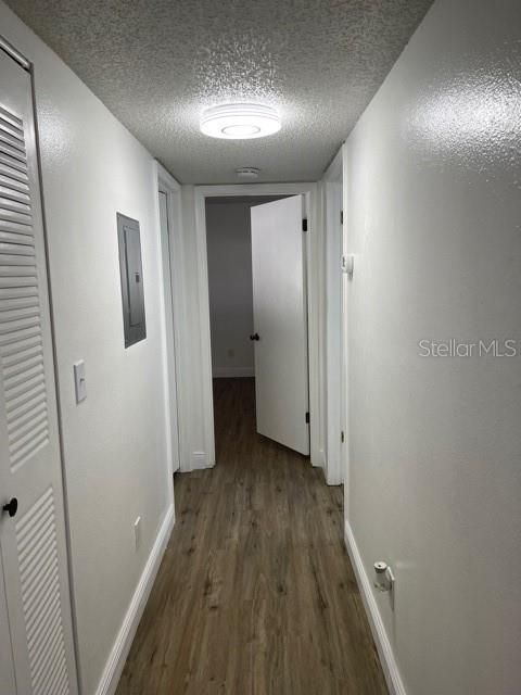 For Rent: $1,495 (2 beds, 1 baths, 825 Square Feet)