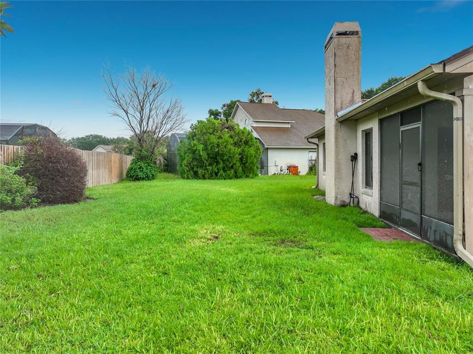 For Rent: $2,500 (3 beds, 2 baths, 1811 Square Feet)