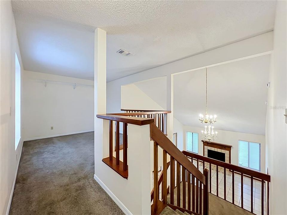 For Rent: $2,500 (3 beds, 2 baths, 1811 Square Feet)