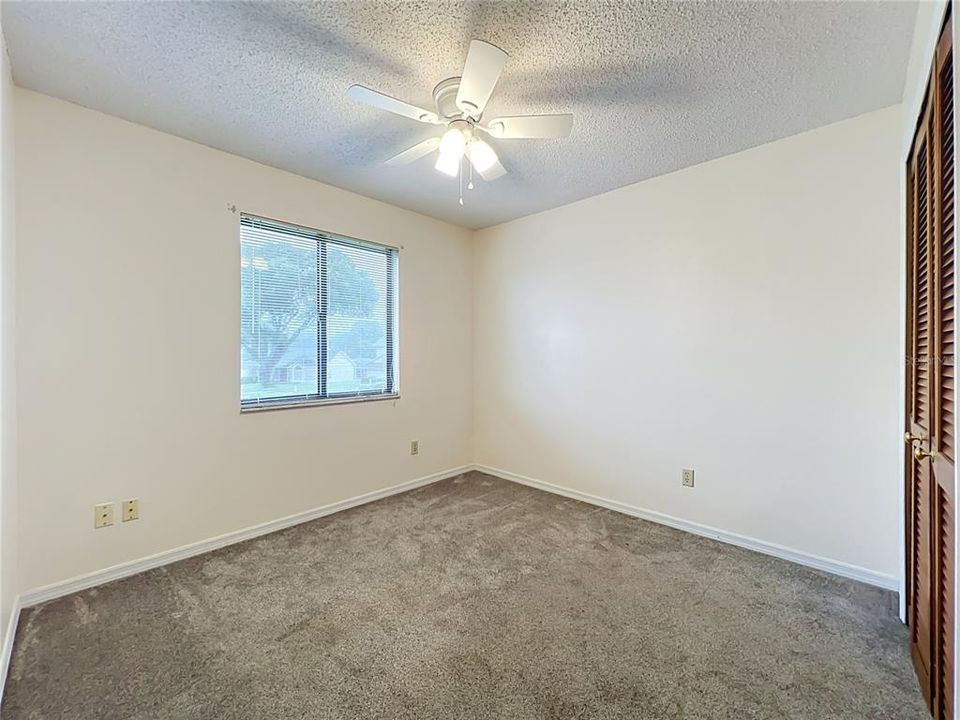 For Rent: $2,500 (3 beds, 2 baths, 1811 Square Feet)