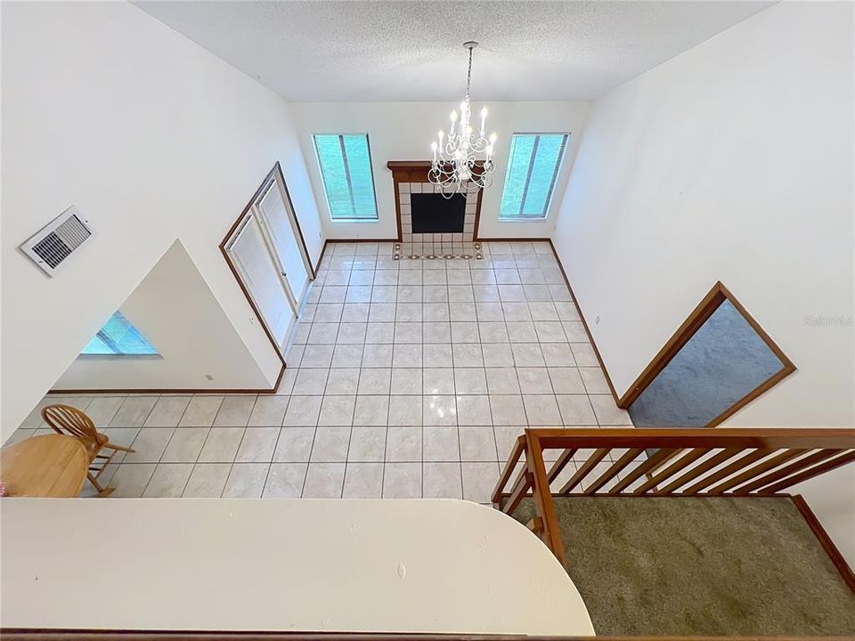 For Rent: $2,500 (3 beds, 2 baths, 1811 Square Feet)
