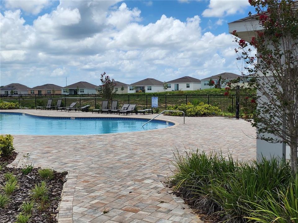 For Rent: $1,895 (3 beds, 2 baths, 1520 Square Feet)