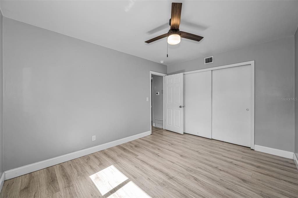 For Rent: $2,400 (2 beds, 2 baths, 1092 Square Feet)