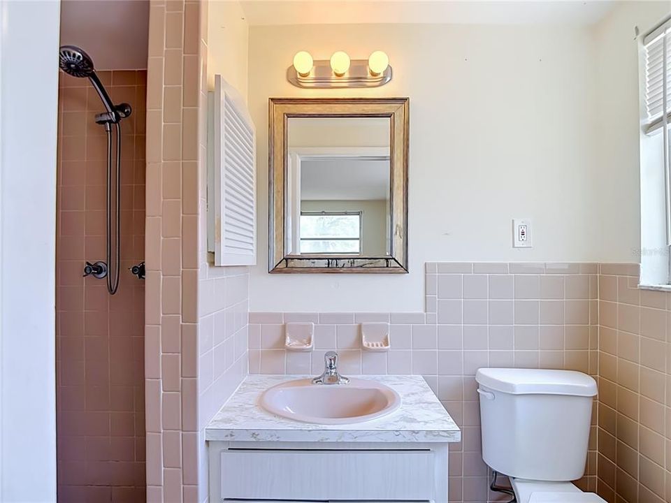 En Venta: $200,000 (2 camas, 2 baños, 1150 Pies cuadrados)